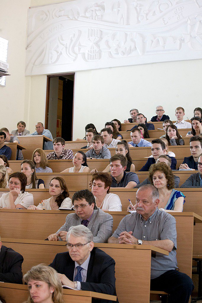 Состоялась лекция известного российского экономиста М.Л. Хазина, приглашенного деканатом МЭиП