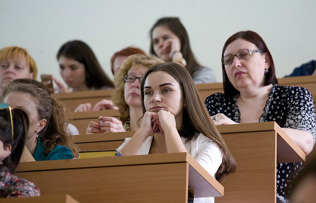 Состоялась лекция известного российского экономиста М.Л. Хазина, приглашенного деканатом МЭиП